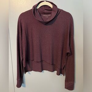 Women’s American Eagle Maroon Turtleneck Size XS